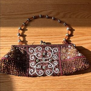 Vintage In’s Clasical Style Beaded Clutch. NWT
